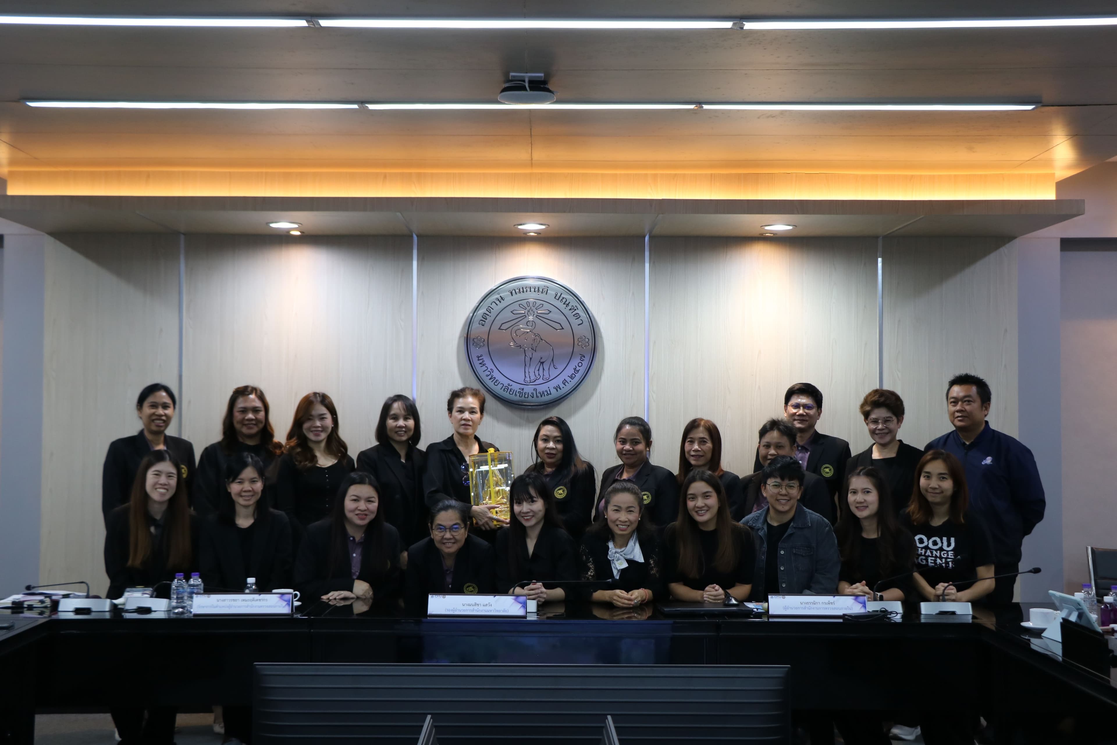 สำนักงานการตรวจสอบภายใน มหาวิทยาลัยเชียงใหม่ ให้การต้อนรับคณะศึกษาดูงานจากสำนักงานตรวจสอบภายในมหาวิทยาลัยนเรศวร เพื่อแลกเปลี่ยนเรียนรู้และสร้างเครือข่ายความร่วมมือด้านการตรวจสอบภายใน